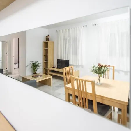 Apartamento El Museo De * カディス